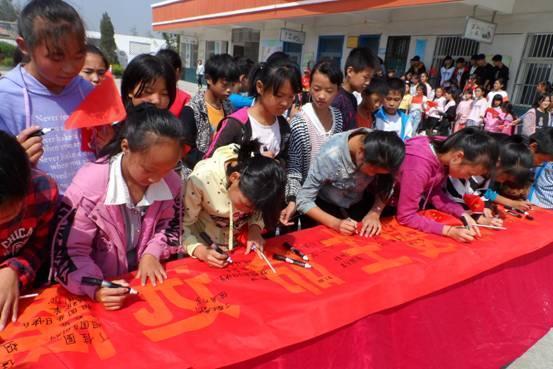 学习强国的年度积分怎么计算的游戏画面